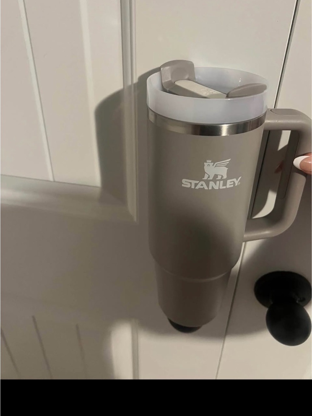 Stanley 40oz Tumbler w/ Handle – Beige/Tan – No Straw – Like New
